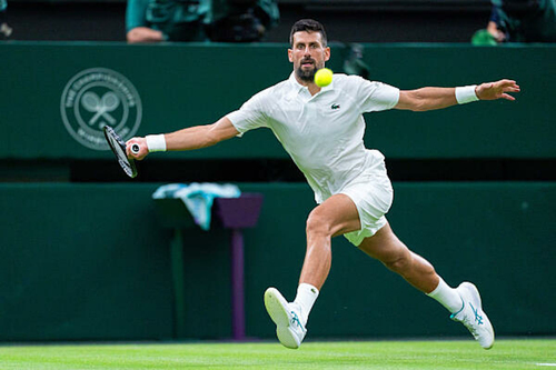 Djokovic lesz Sinner ellenfele az elődöntőben