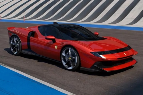 Visszatért a Ferrari Testarossa