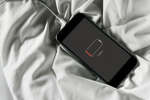 Akkuteszt: iPhone 17 Pro Max a mezőny élén