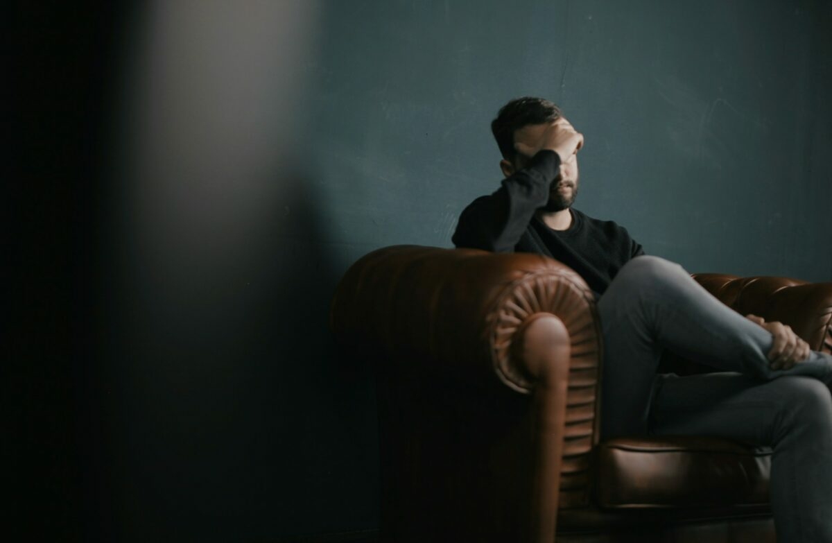 Hogyan kezeljük a stresszt férfiként? – 4 tudományos megközelítés, ami valóban működik