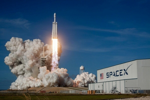 A BME műholdja novemberben startol a SpaceX rakétájával