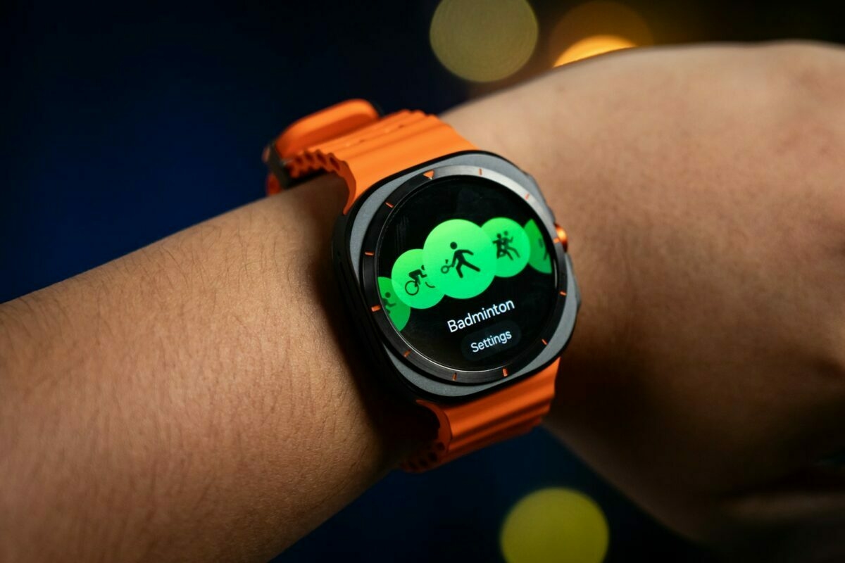 Huawei Watch Ultimate 2 vs Samsung Galaxy Watch Ultra