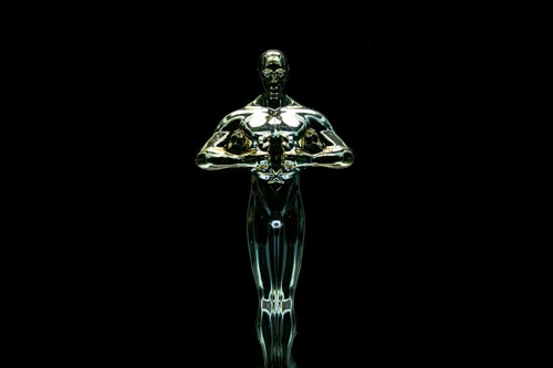 Magyar előadó énekli az Oscar-díjas rendező új filmjének betétdalát