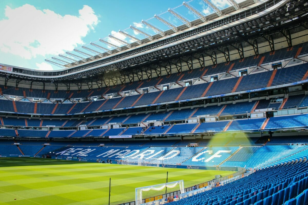 El Clásico: A futballvilág legnagyobb színpada – múlt, szenvedély és a jelen kihívásai