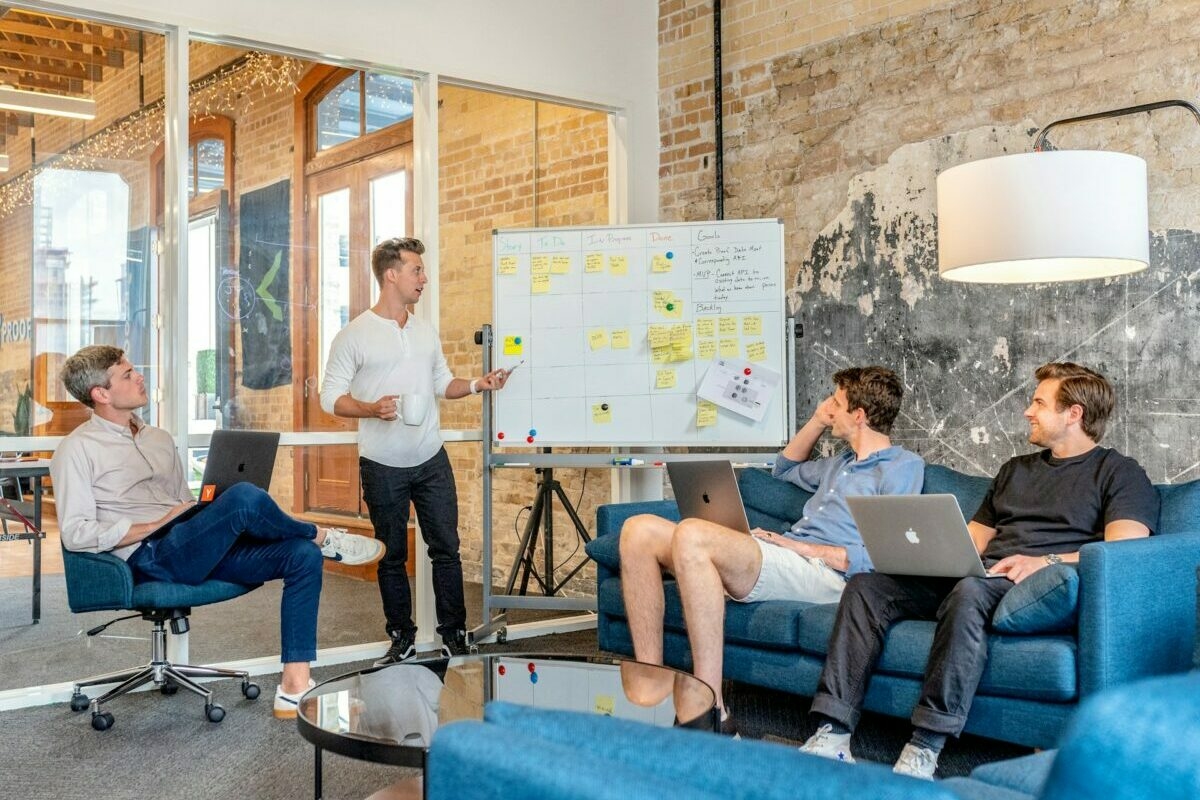 A munkáltatók fele nem tervez fizetésemelést jövőre