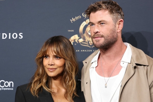 Eláll majd a lélegzeted Chris Hemsworth és Mark Ruffalo közös akciófilmjének előzetesétől