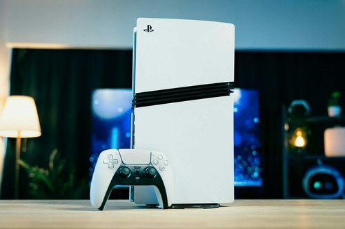 Drágul a PlayStation 5: akár 150 dollárral is emelheti árait a Sony a globális gazdasági nyomás miatt