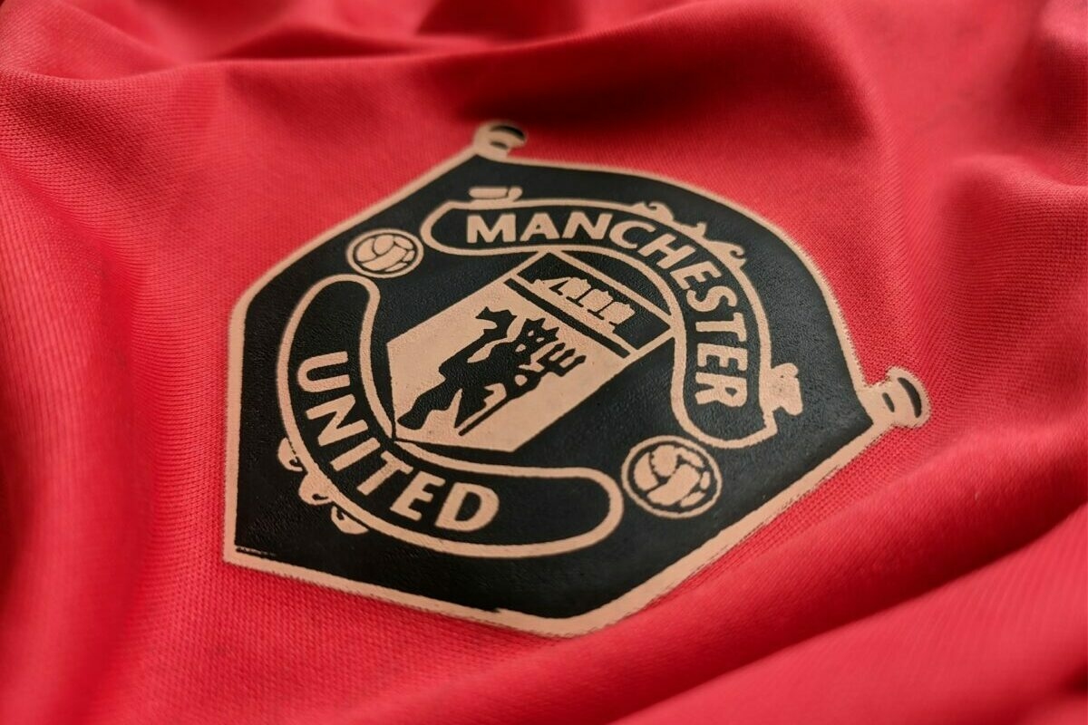 Hatmeccses eltiltást kapott a Manchester United középpályása a homofób megjegyzése miatt