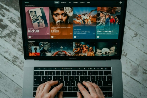 Vége a titkolózásnak: megvan az X-akták rebootjának férfi főszereplője