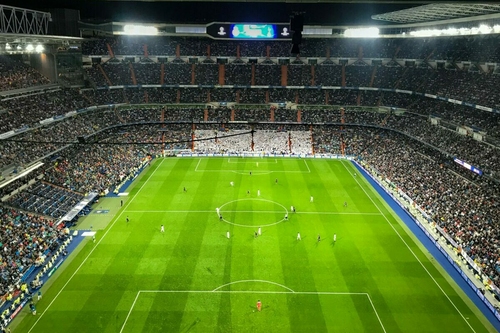 Futball-láz 2026: Európa trónjaiért és a bentmaradásért folyik a harc