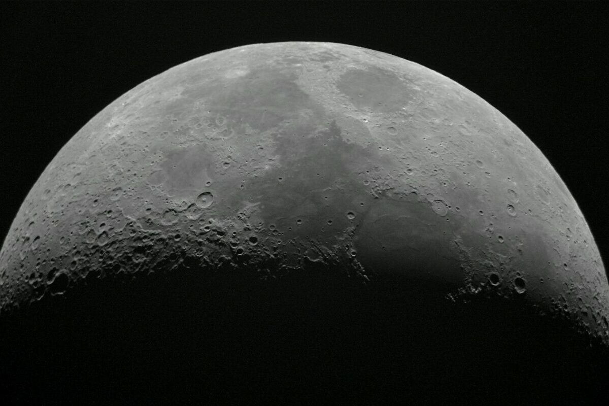 Az évtized végén már emberek élhetnek a Holdon?