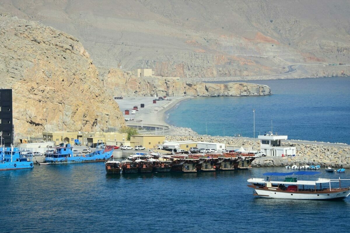 Trump üzent Iránnak: a tűzszünet ellenére feszültség van a világ legfontosabb olajútvonalán