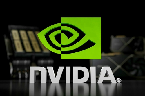 Hollywood és a mesterséges intelligencia találkozása: az Nvidia beszállt a Jude Law-val reklámozott jogi AI-startupba