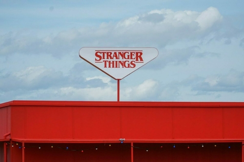 Eddigi legnagyobb dobására készül a Stranger Things alkotópárosa