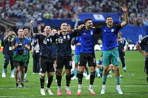 Foci-vb 2026: Spanyolország és Argentína játssza a döntőt