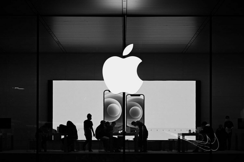 Megvan a pontos dátum: ekkor mutatkozik be a nagyközönségnek az új iPhone