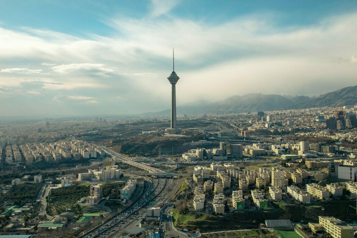 Ha Trump nem hátrál meg, Irán újabb országokra terjesztheti ki a háborút